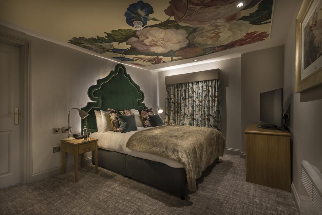 The Three Swans Hotel, Hungerford, Berkshire Exteriér fotografie
