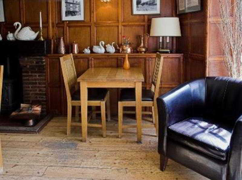 The Three Swans Hotel, Hungerford, Berkshire Exteriér fotografie